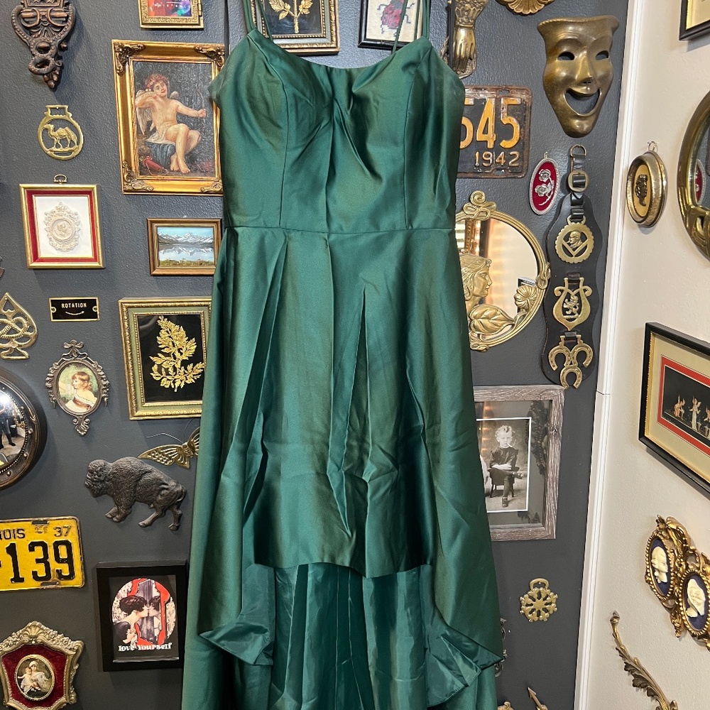 Emerald Green High-Low Dress • Formal• Event Dress• size 12